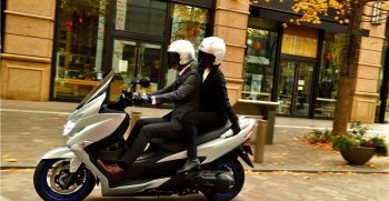 Suzuki_BURGMAN_400_19_nuovo_burgman400-51712-800×470