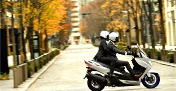 Suzuki_BURGMAN_400_21_nuovo_burgman400-56832-800×470