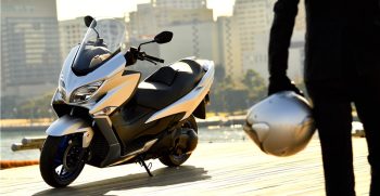 Suzuki_BURGMAN_400_24_nuovo_burgman400-17152-800×470