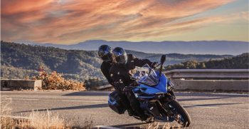 Suzuki_GSX-S1000GT_09_GSXS1000GT-36608-800×470