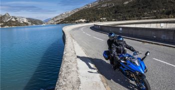 Suzuki_GSX-S1000GT_17_GSXS1000GT-60160-800×470