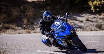 Suzuki_GSX-S1000GT_24_GSXS1000GT-27392-800×470