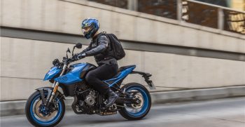 Suzuki_GSX-8S_02-22016-800×470