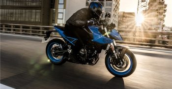 Suzuki_GSX-8S_10-52736-800×470