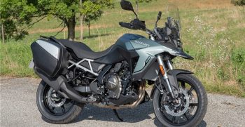 Suzuki_V-STROM_800SE_03-60160-800×470