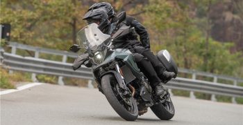 Suzuki_V-STROM_800SE_08-3840-800×470
