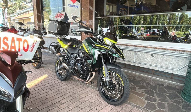 TRK 702 X