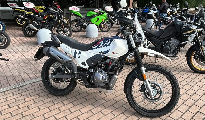 X-PULSE 200 1